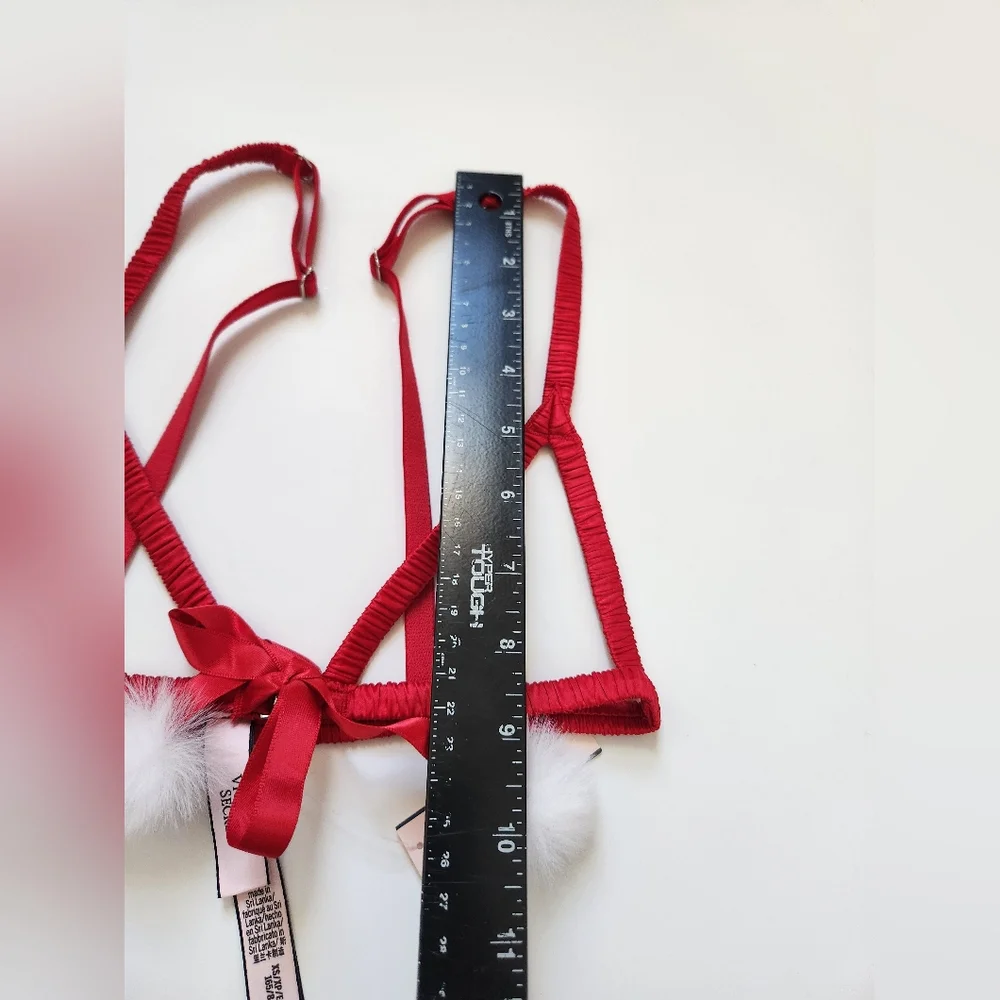 Victoria's Secret Dream‎ Angels Candy Cane Peekaboo Lingerie Bra Top Size XS NWT